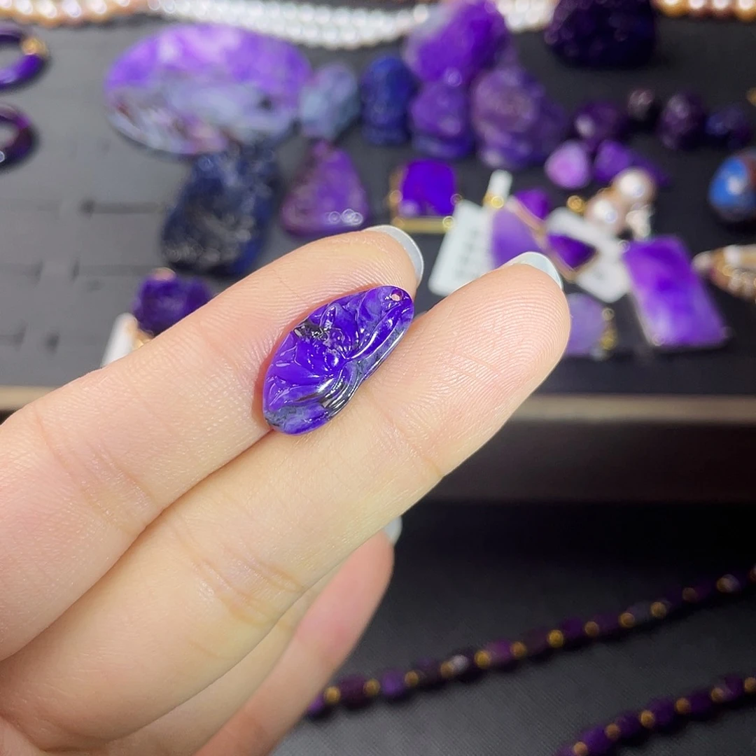 银S925镶嵌苏纪石（舒俱来）吊坠