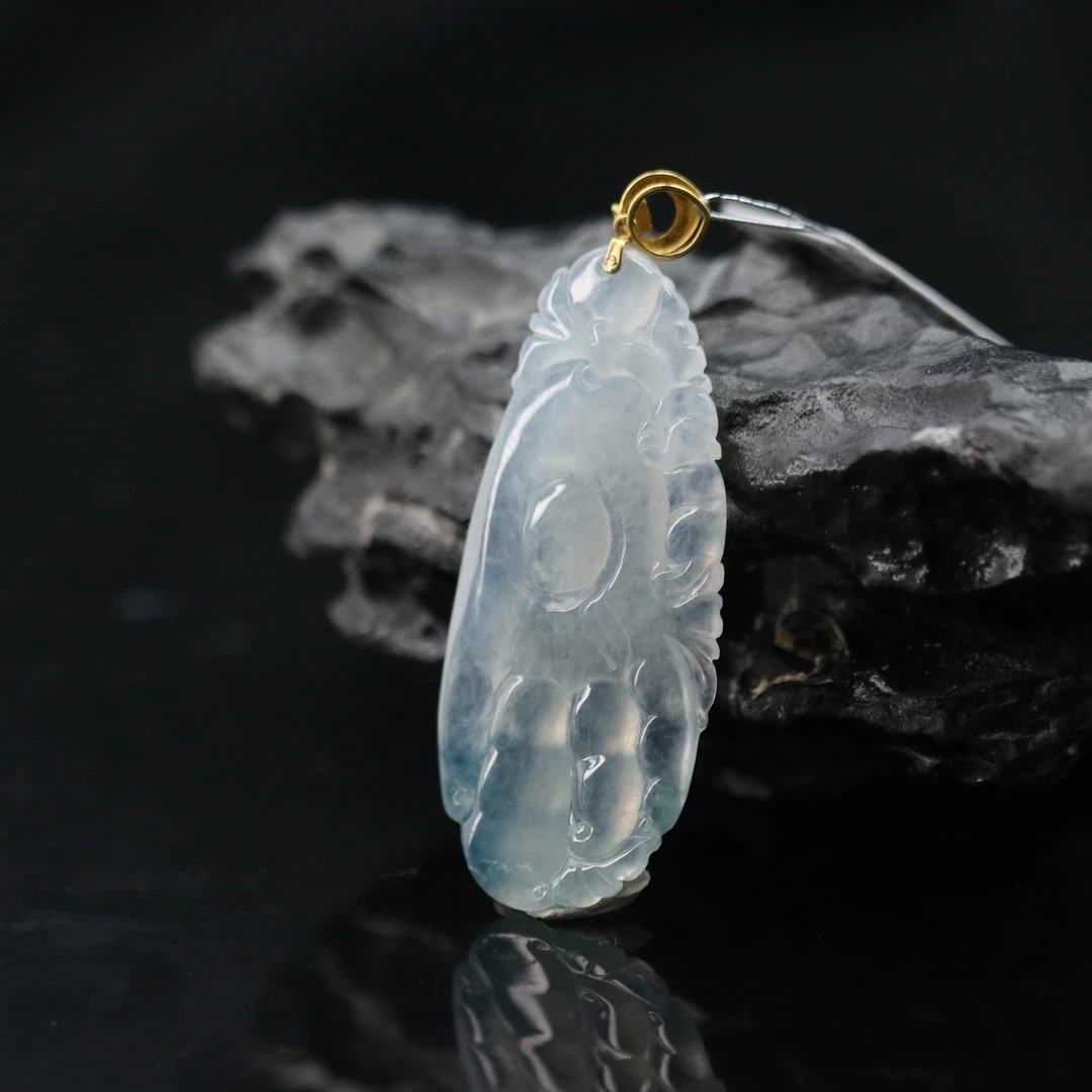 FC49天然缅甸翡翠A货18k佛手瓜/800040/保利厦门拍卖