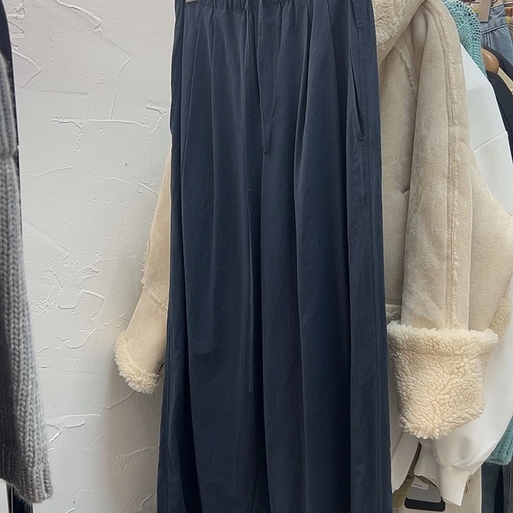 今天新款 藏蓝色裤子 均码