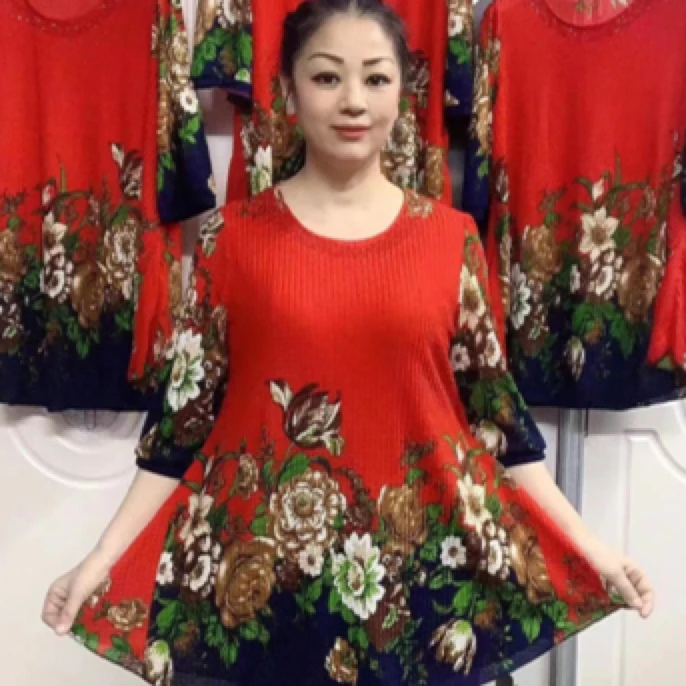 新款时尚中袖花衫2（红。蓝。绿）