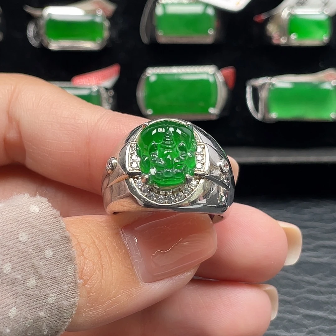 翡翠银S925镶嵌戒指天然A货翡翠没运费险2385