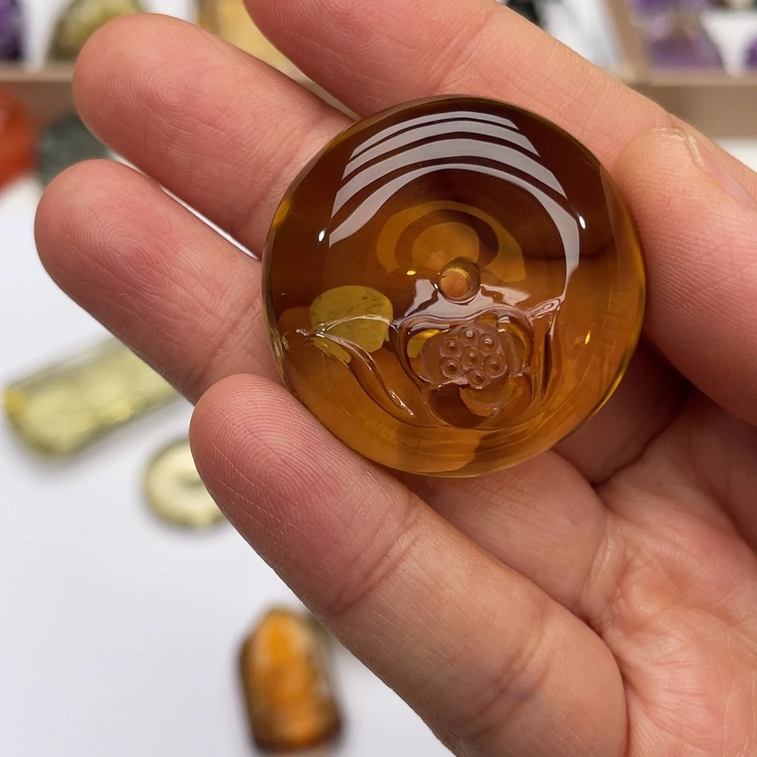 未镶嵌颈饰水晶定制