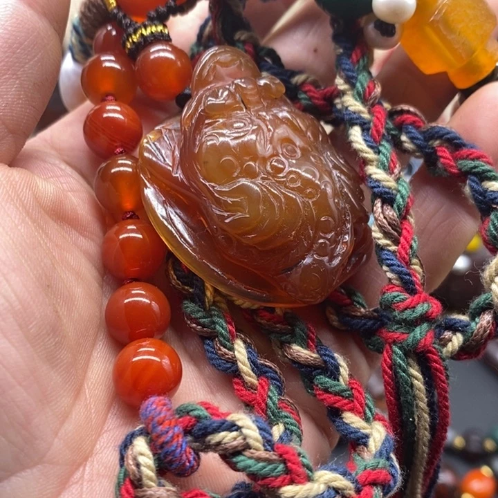 玛瑙/玉髓颈饰未镶嵌