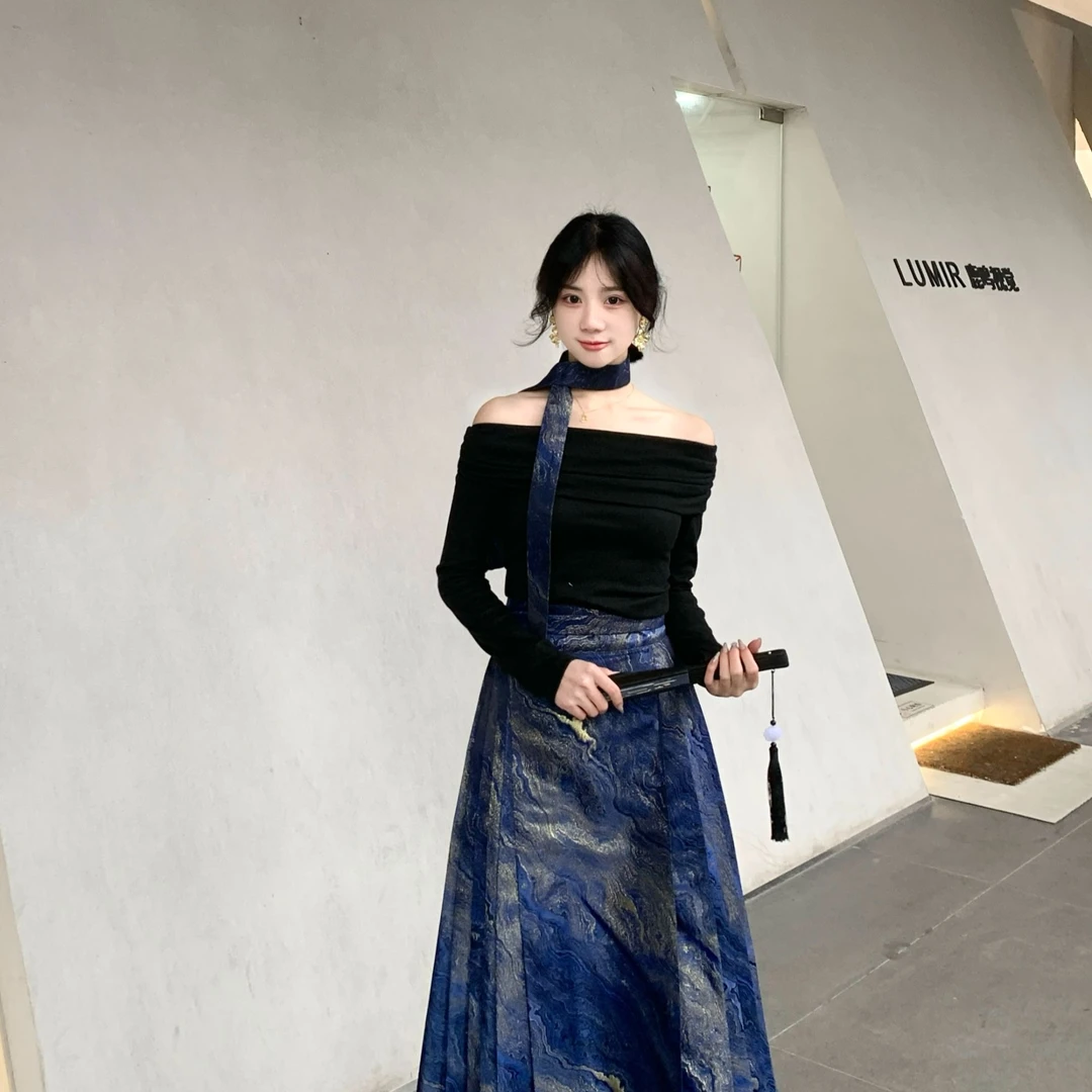 云裳隐《星宇》织金仿妆花马面裙汉服长裙高腰长款气质显瘦设计感