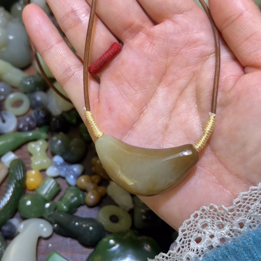 和田玉未镶嵌珠宝半成品