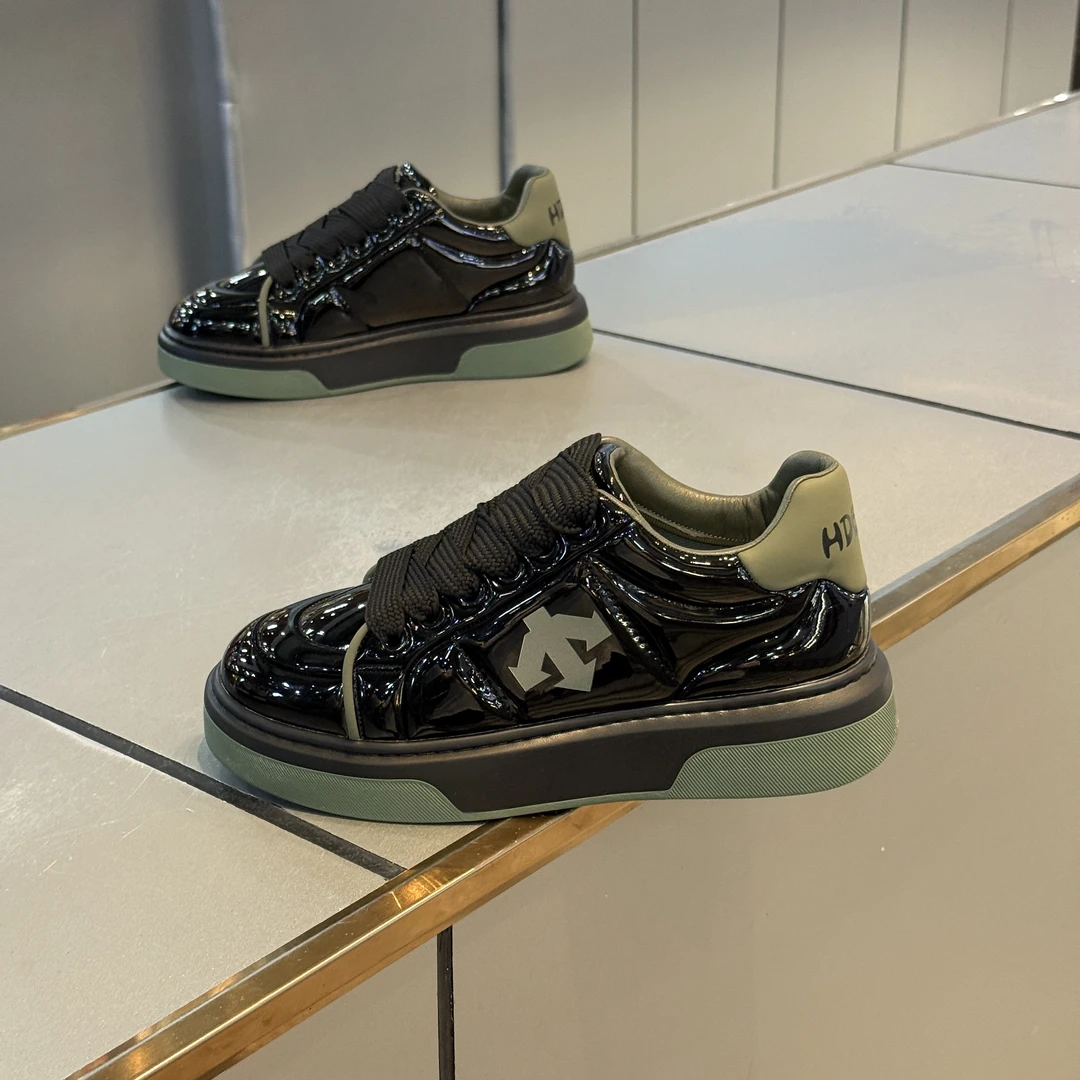 漆皮圆头低帮系带男鞋增高潮流夏季秋季时尚休闲鞋