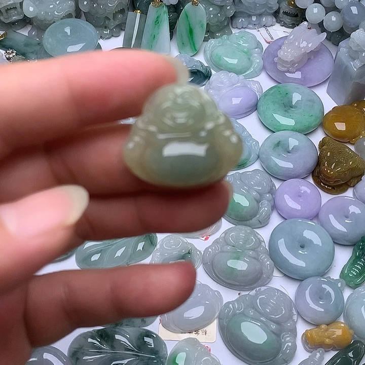 翡翠未镶嵌颈饰天然翡翠