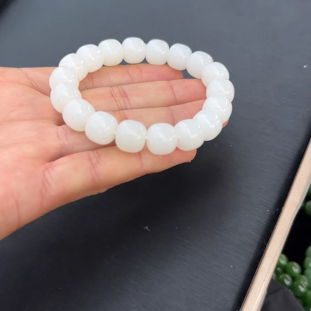 【闪购商品】手串未镶嵌和田玉白玉老型手串