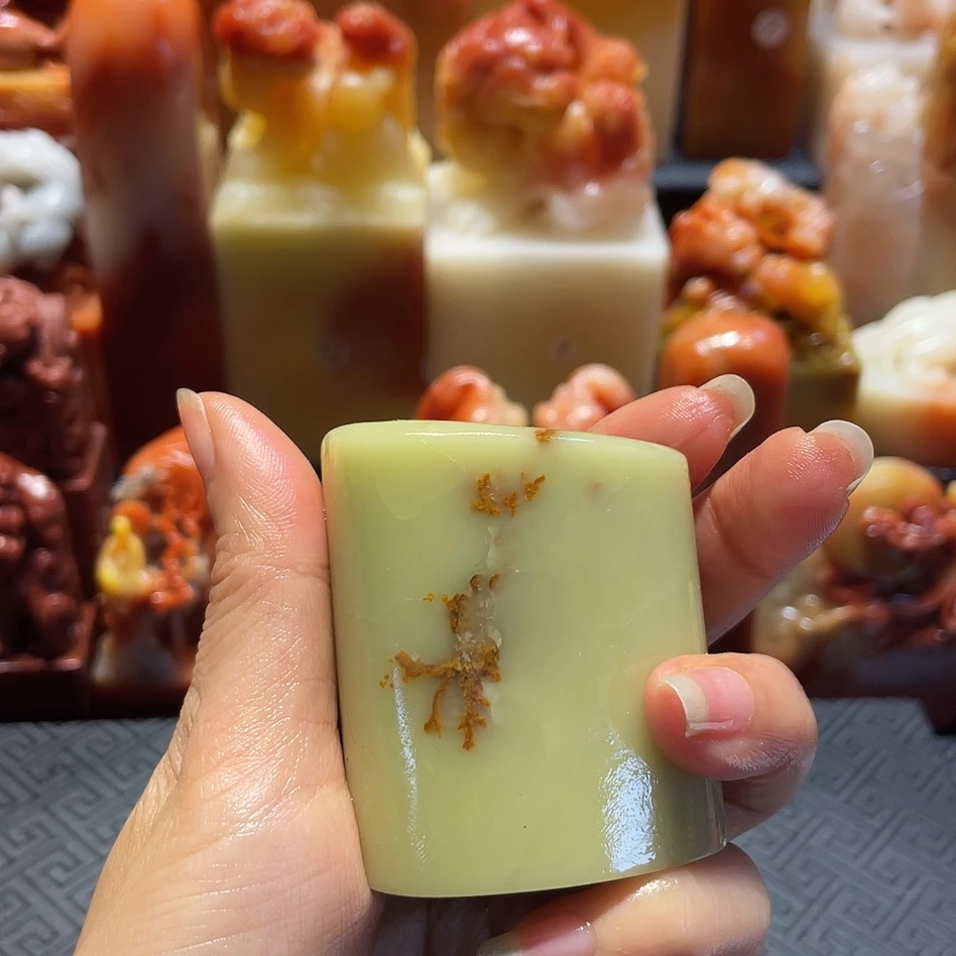 寿山石澄**神寿山石老挝石批发