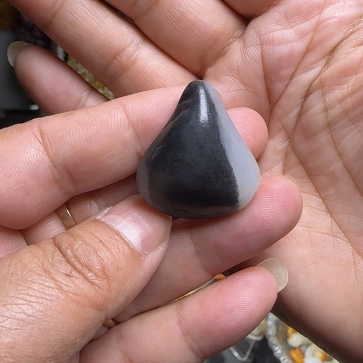 和田玉颈饰未镶嵌12.3克