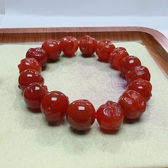 玛瑙/玉髓手串未镶嵌二*姐