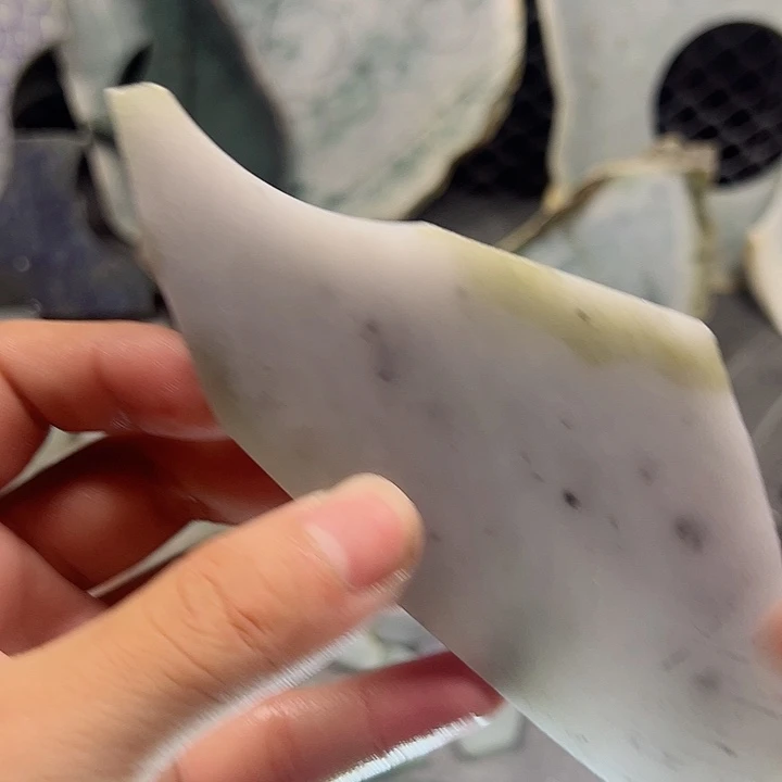 ****翡翠未镶嵌颈饰纯天然缅甸翡翠
