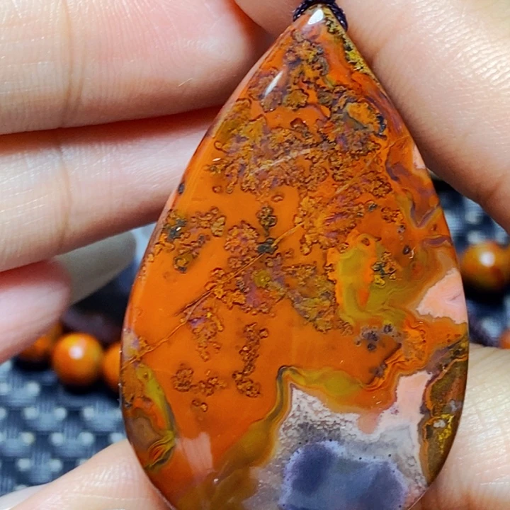 玛瑙/玉髓颈饰未镶嵌c****d