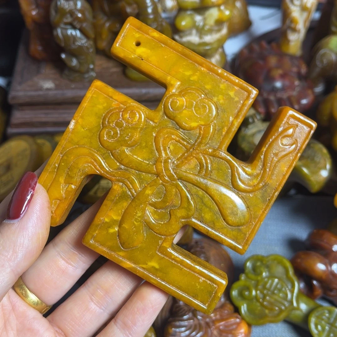 蛇纹石玉合金颈饰