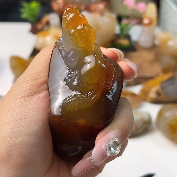 玛瑙/玉髓颈饰未镶嵌
