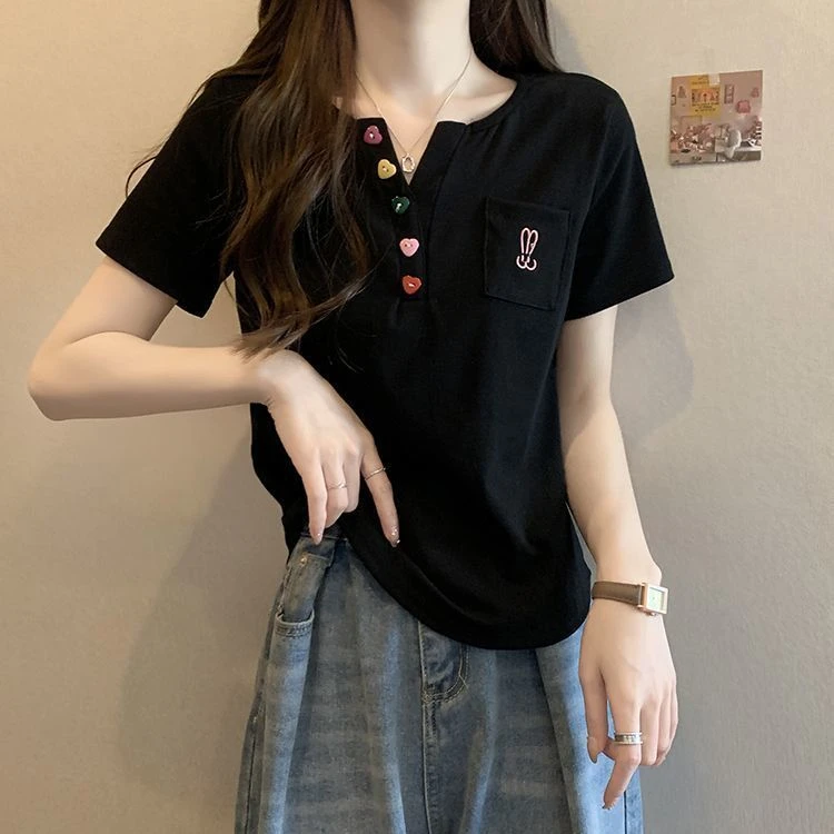 大码女装口袋刺绣正肩短袖T恤打底衫夏季胖mm显瘦百搭遮肚子上衣