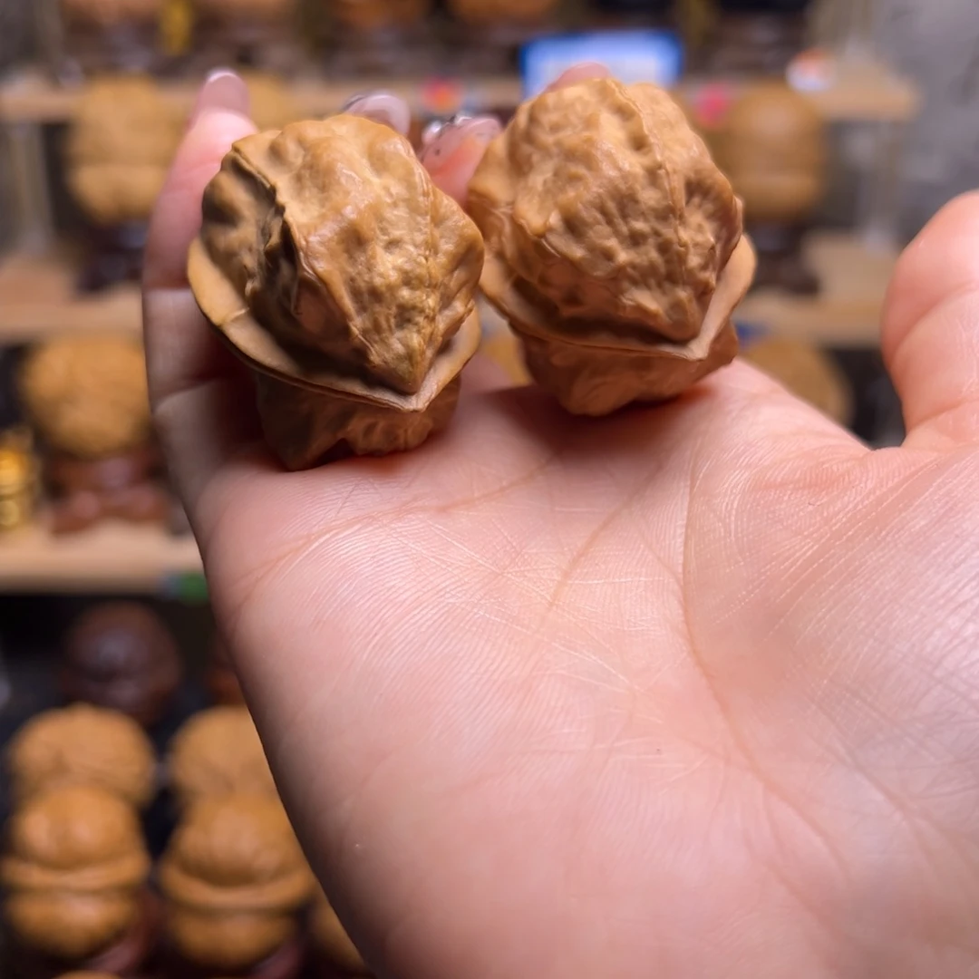 把件桃核甲壳虫H48、37……