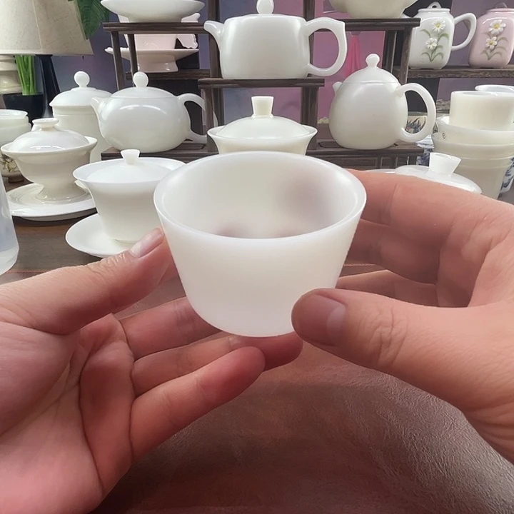 隐唐窑/璞玉素烧自生釉120ml马蹄主人杯