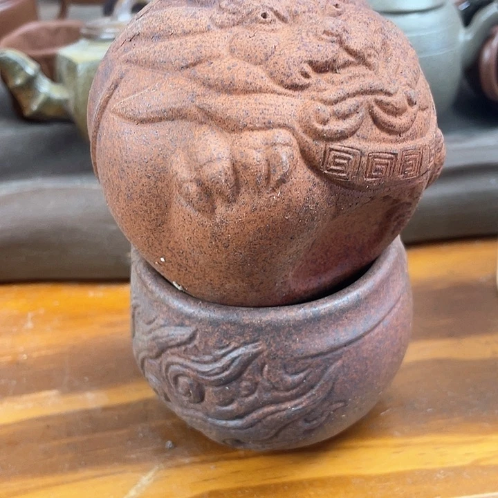 紫砂茶壶处理两个