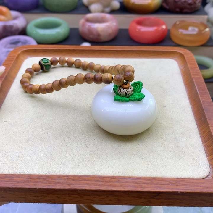 石英岩玉未镶嵌13468975444