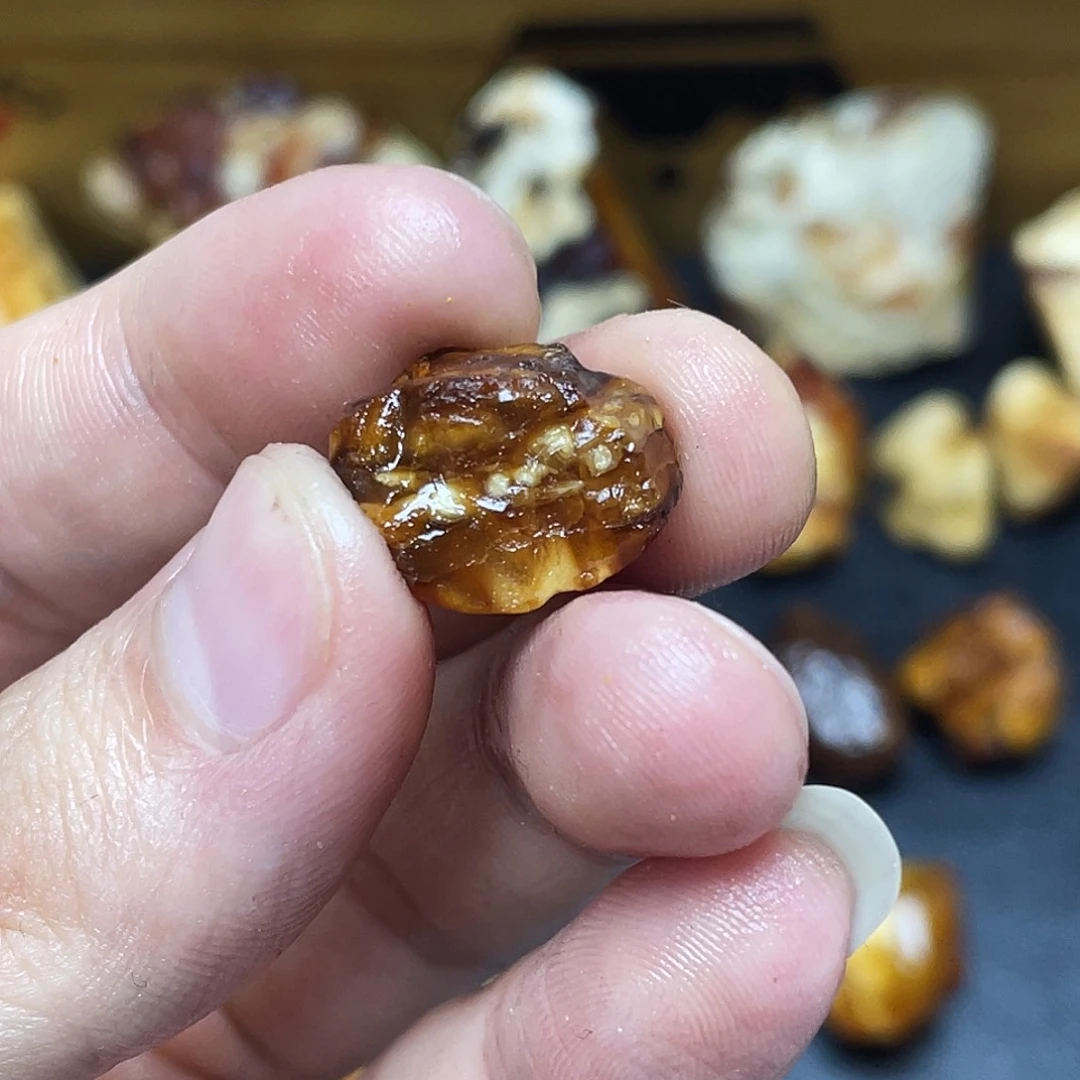定制琥珀未镶嵌闵*沫定制