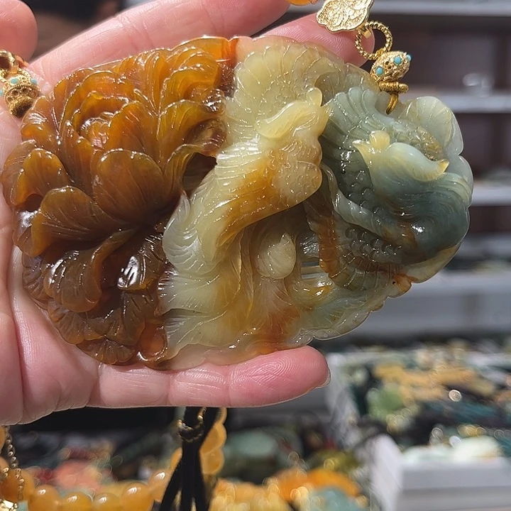 岫玉未镶嵌毛衣链