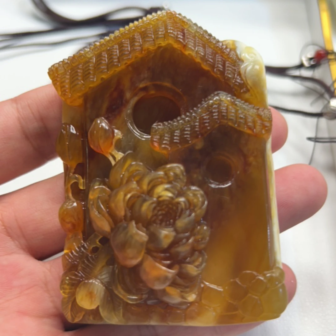 国石岫玉中的花玉.富贵人家.吊坠小摆件