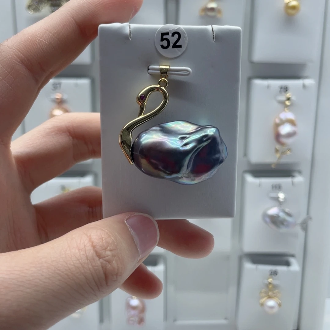 淡水珍珠合金颈饰