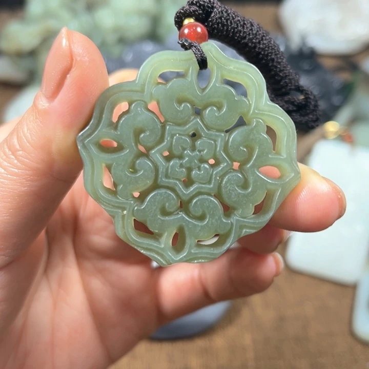 【闪购商品】和田玉吊坠未镶嵌