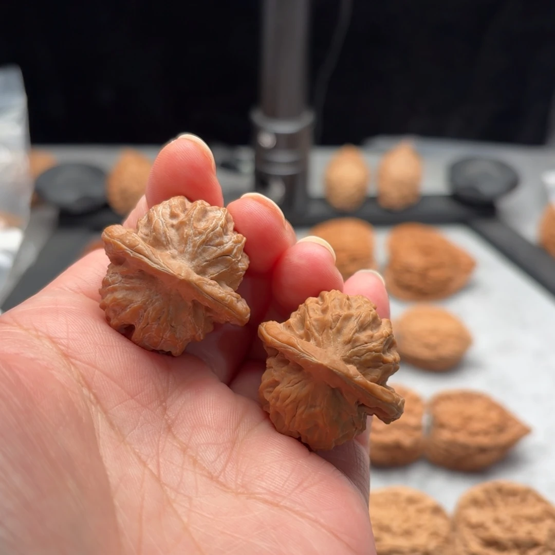 文玩核桃把件图图32.32.34