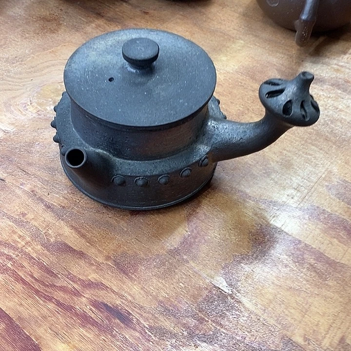 我们的确是一个人的