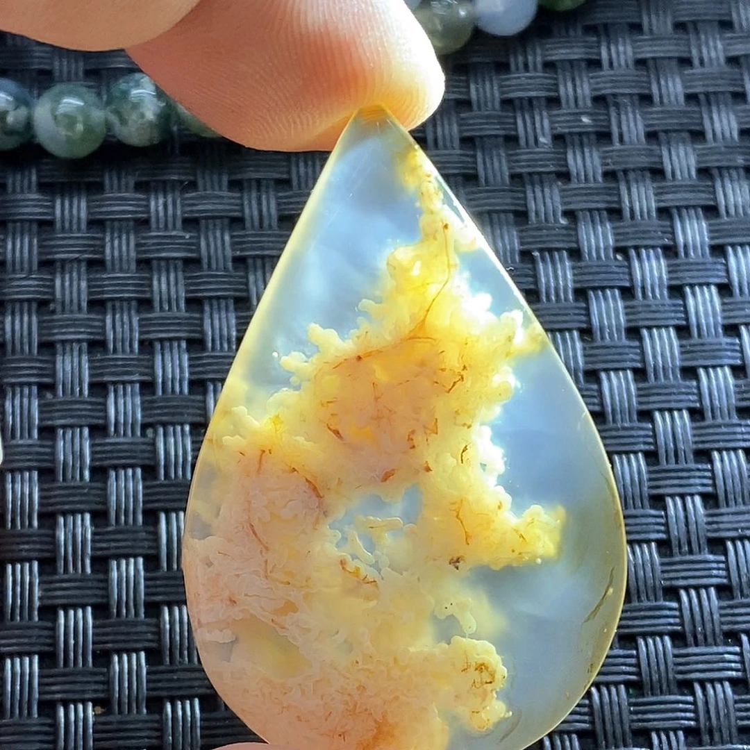 未镶嵌颈饰玛瑙/玉髓四*儿