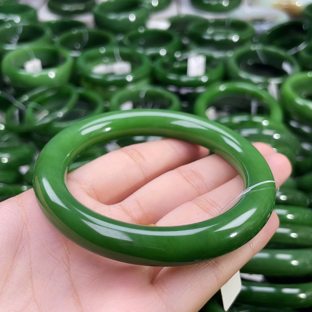 未镶嵌手镯和田玉（碧玉）