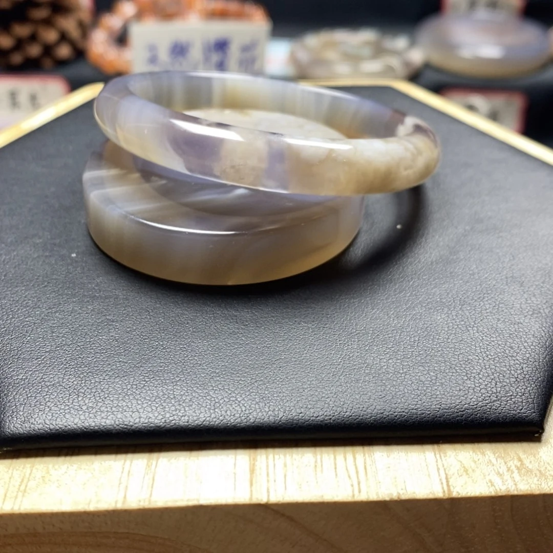 玛瑙/玉髓未镶嵌手镯