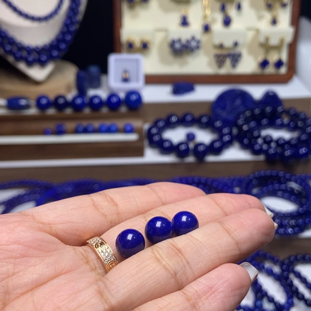 海***峰青金石未镶嵌8.5mm高品单珠