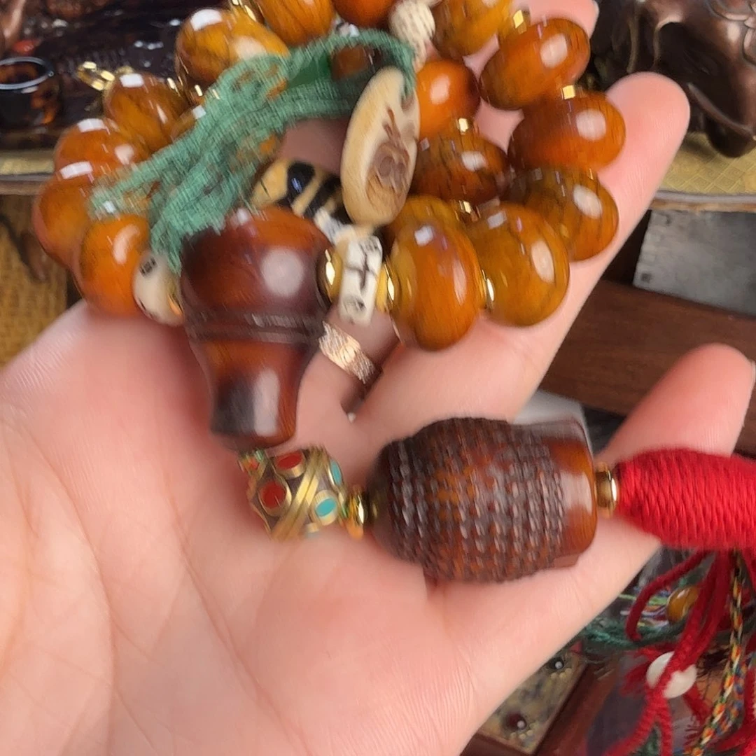滴血莲花菩提手串