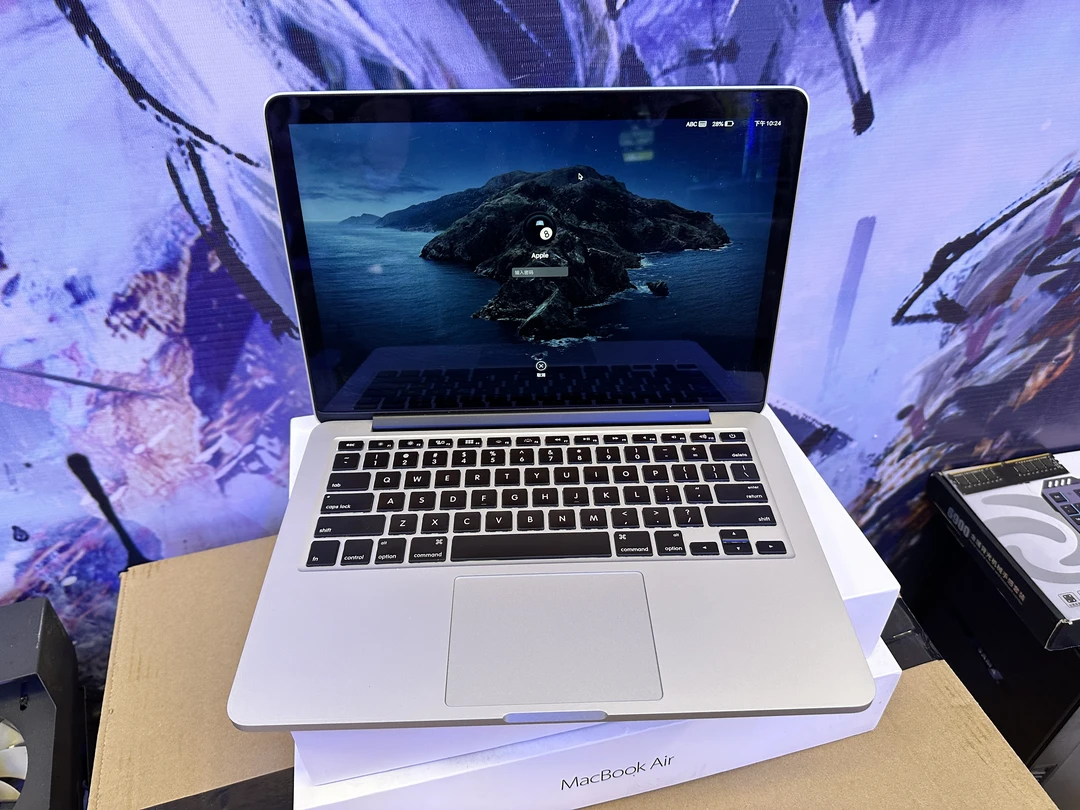 95新 Apple/苹果 原装轻薄13.3寸笔记本电脑适用于商务办公娱乐