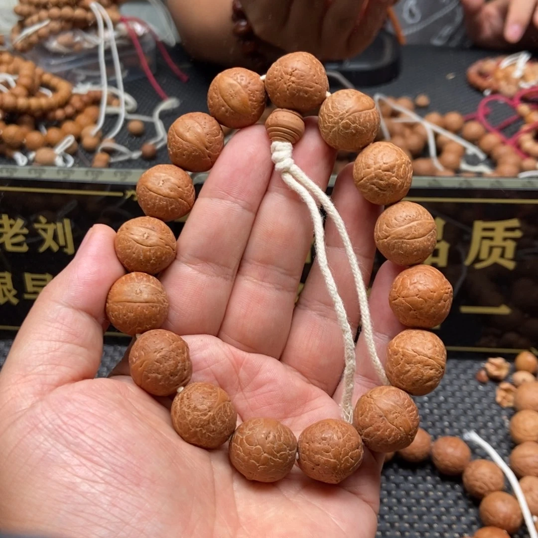 凤眼菩提吊坠17红皮手串