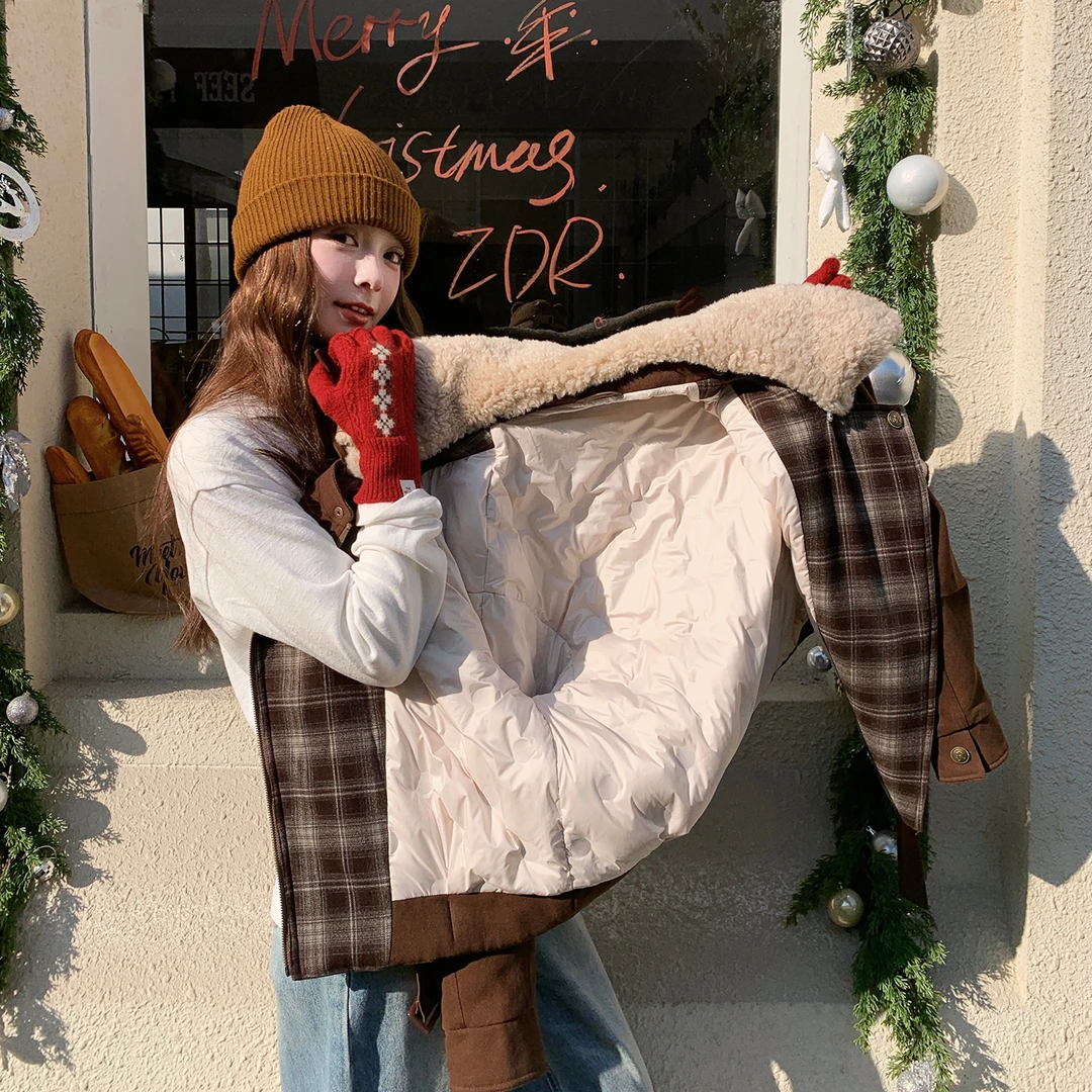 韩系羊羔毛领拼接工装短外套女2025冬季新款羽绒内衬保暖加厚夹克