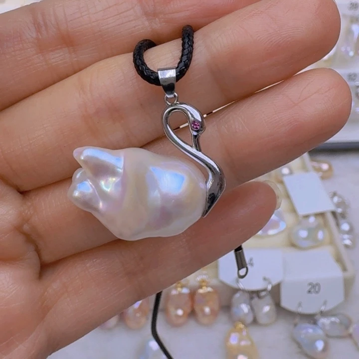 颈饰淡水珍珠未镶嵌