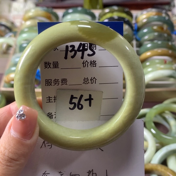 蛇纹石玉未镶嵌手镯1345