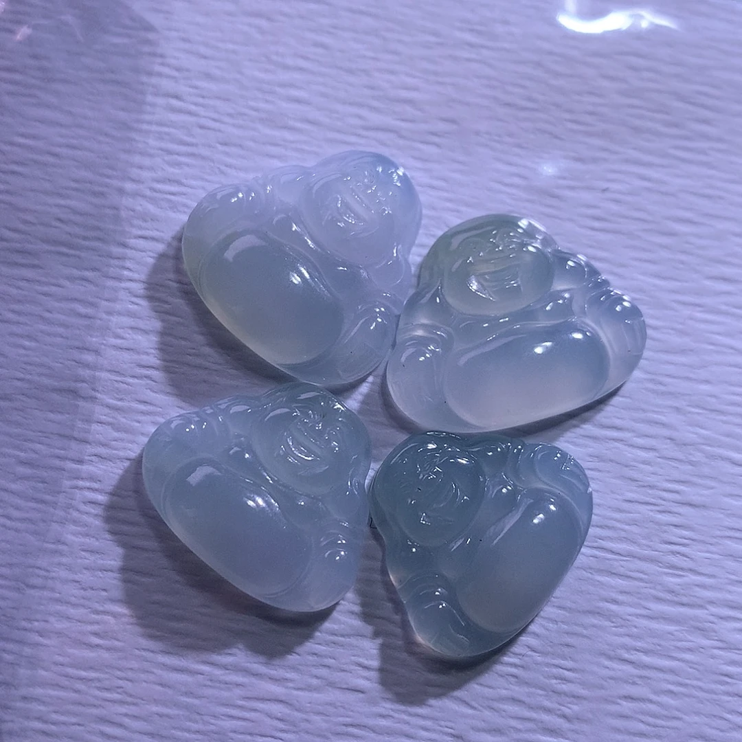 颈饰未镶嵌翡翠一手