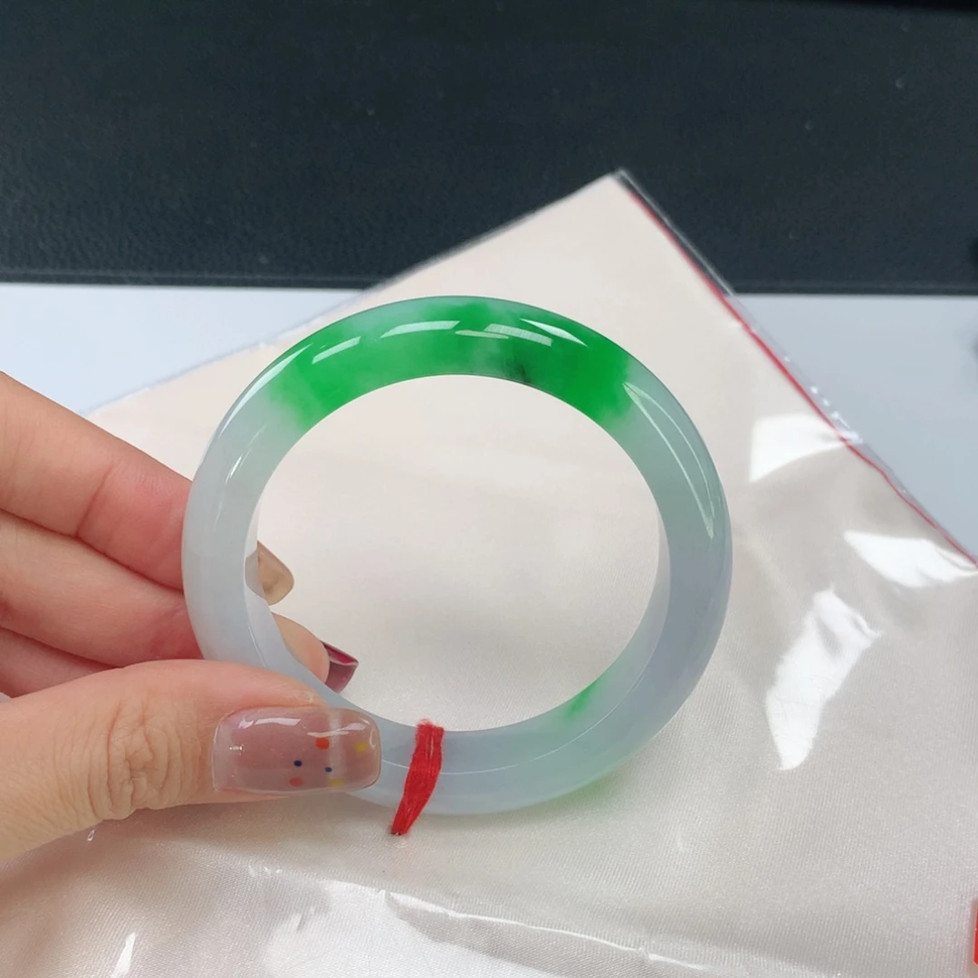 未镶嵌手镯翡翠501