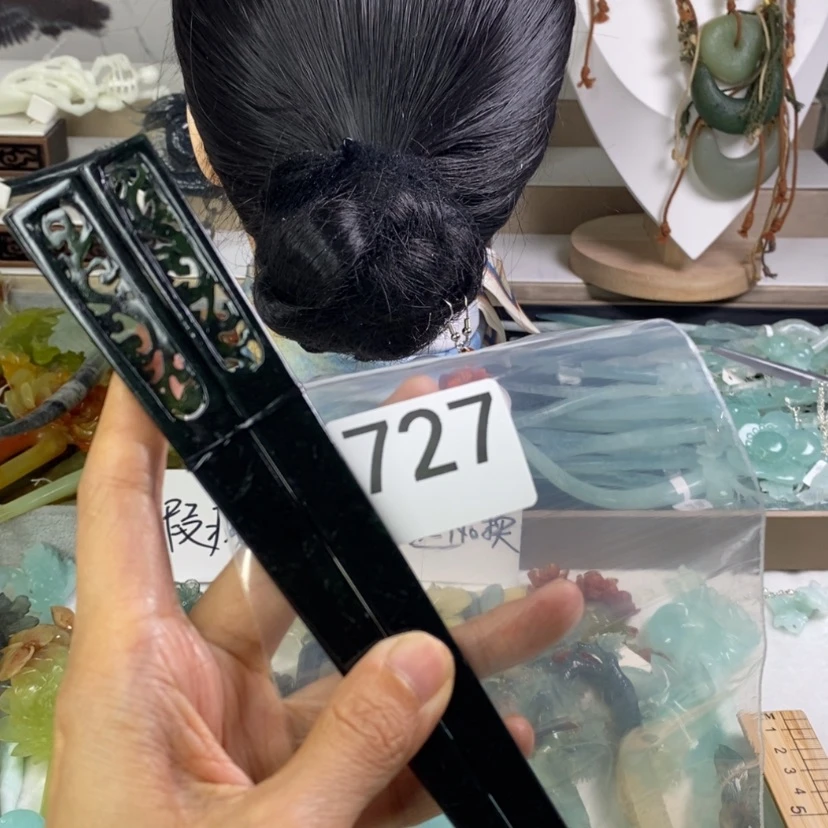 【闪购商品】岫玉发饰合金赤*色