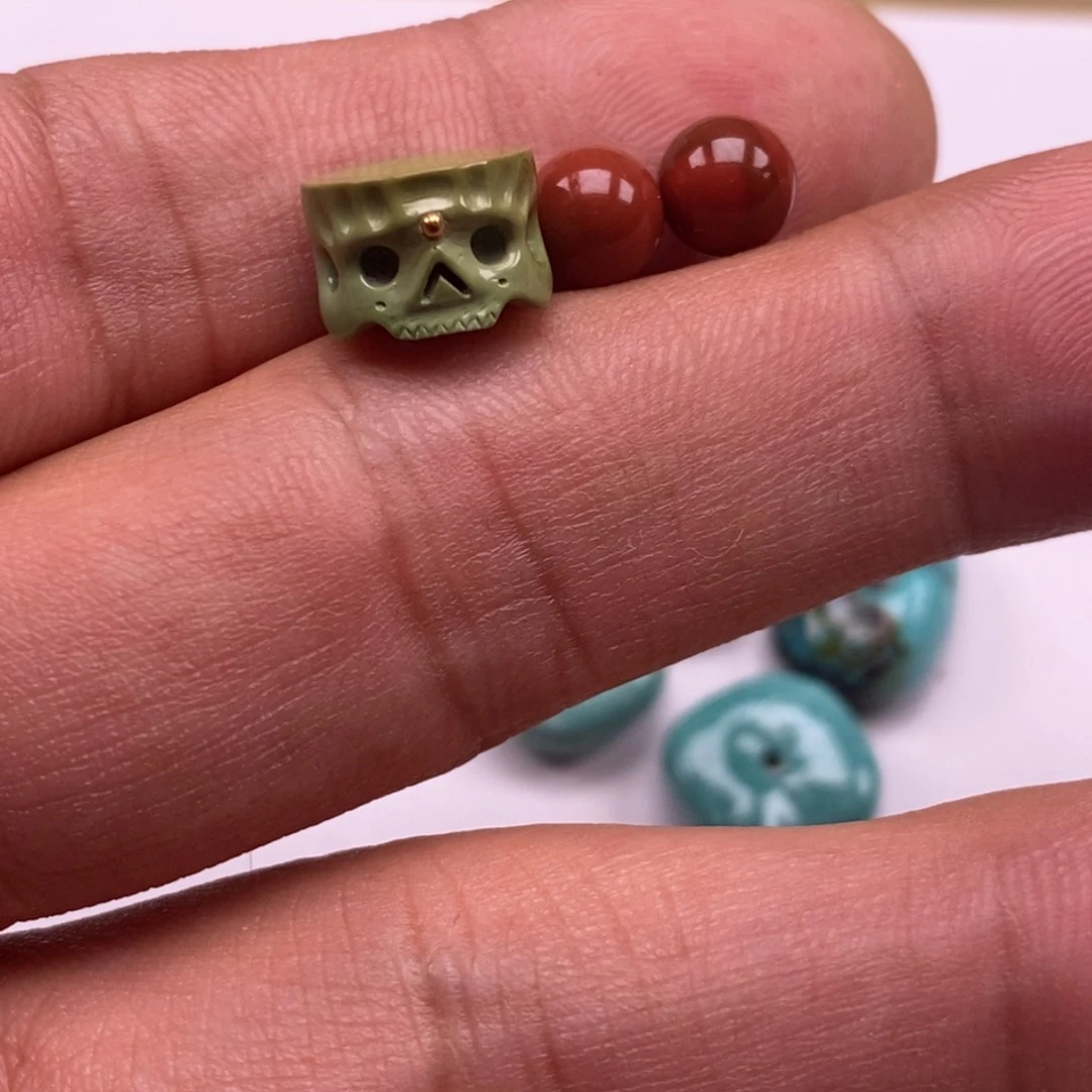 没***来南红玛瑙未镶嵌珠宝半成品