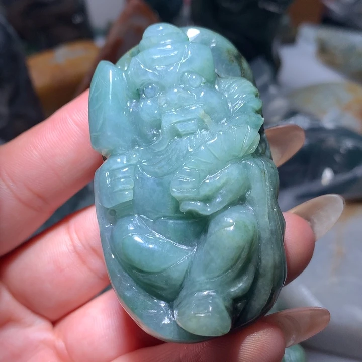 翡翠未镶嵌颈饰保真天然A货翡翠