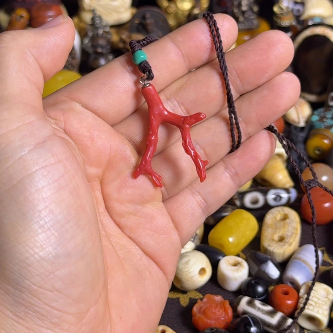 佳***梦琉璃颈饰如图如图