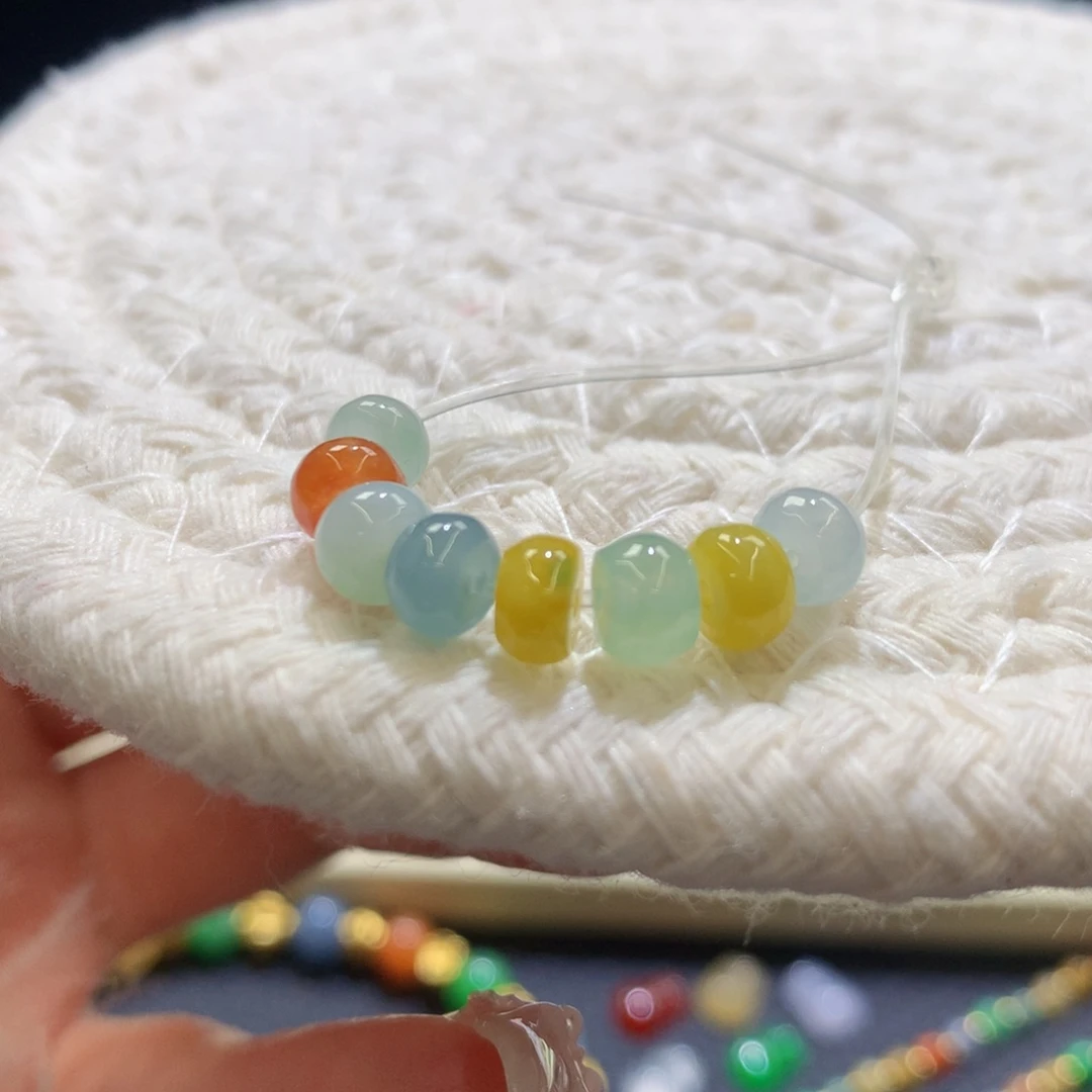 翡翠未镶嵌颈饰福利遇每一组