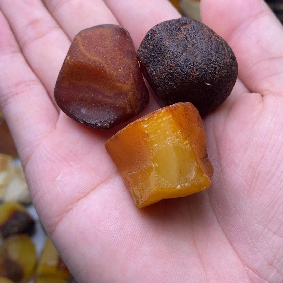 冬***雪定制琥珀天然蜜蜡