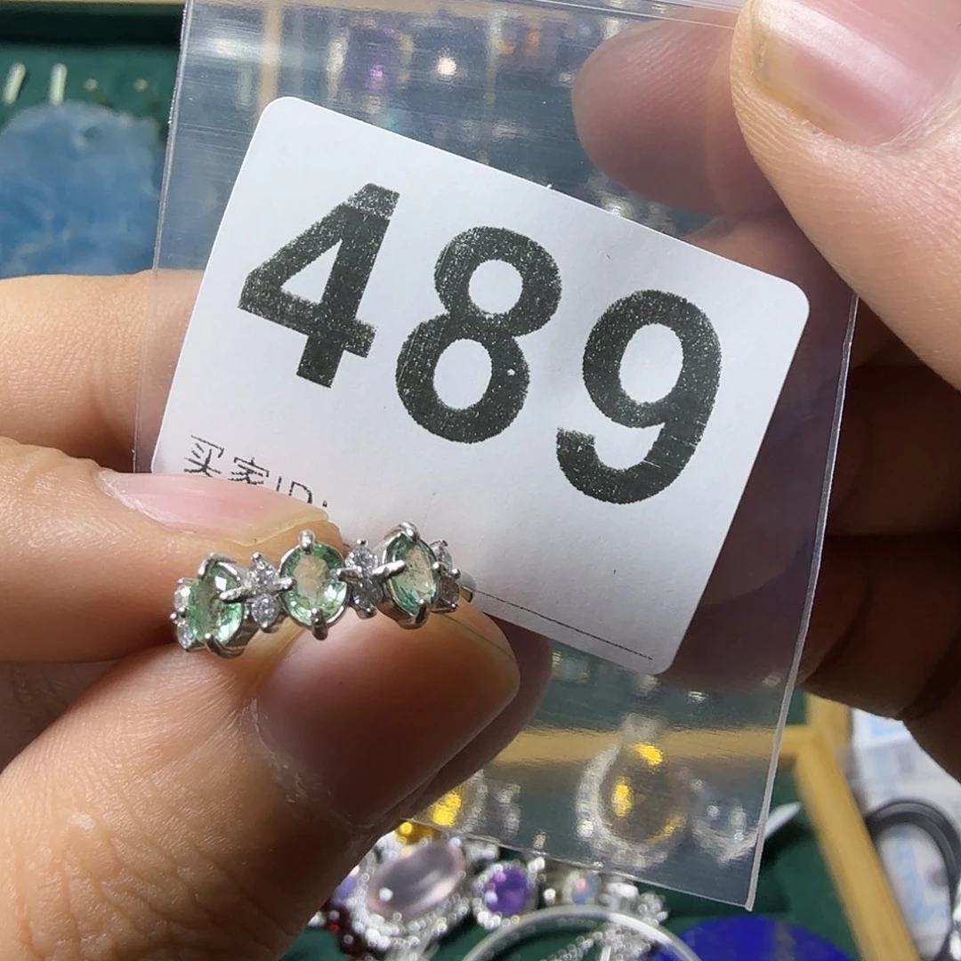 傲***咒祖母绿戒指银S925镶嵌